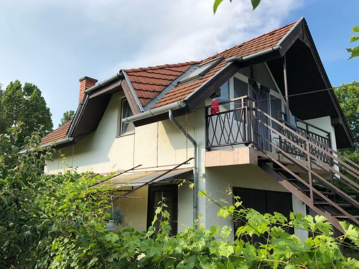 Liget Apartman Balatonföldvár Zewnętrze zdjęcie